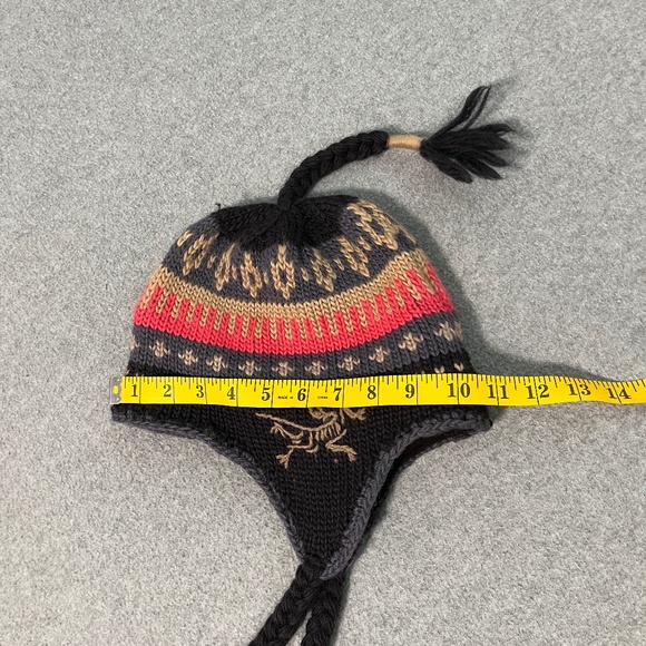 Arc'teryx Wool Beanie Knit Hat Earflap Winter Outdoors Gorpcore Wool Snow - Picture 5 of 9